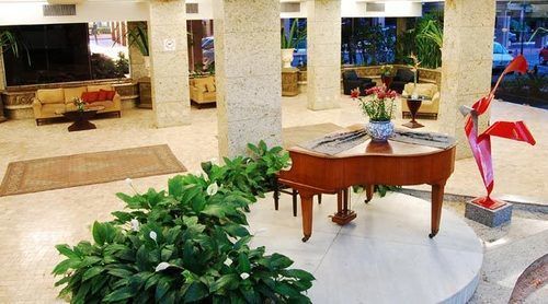 Hotel Carlton 4*