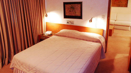Carlton 4* Brasilia